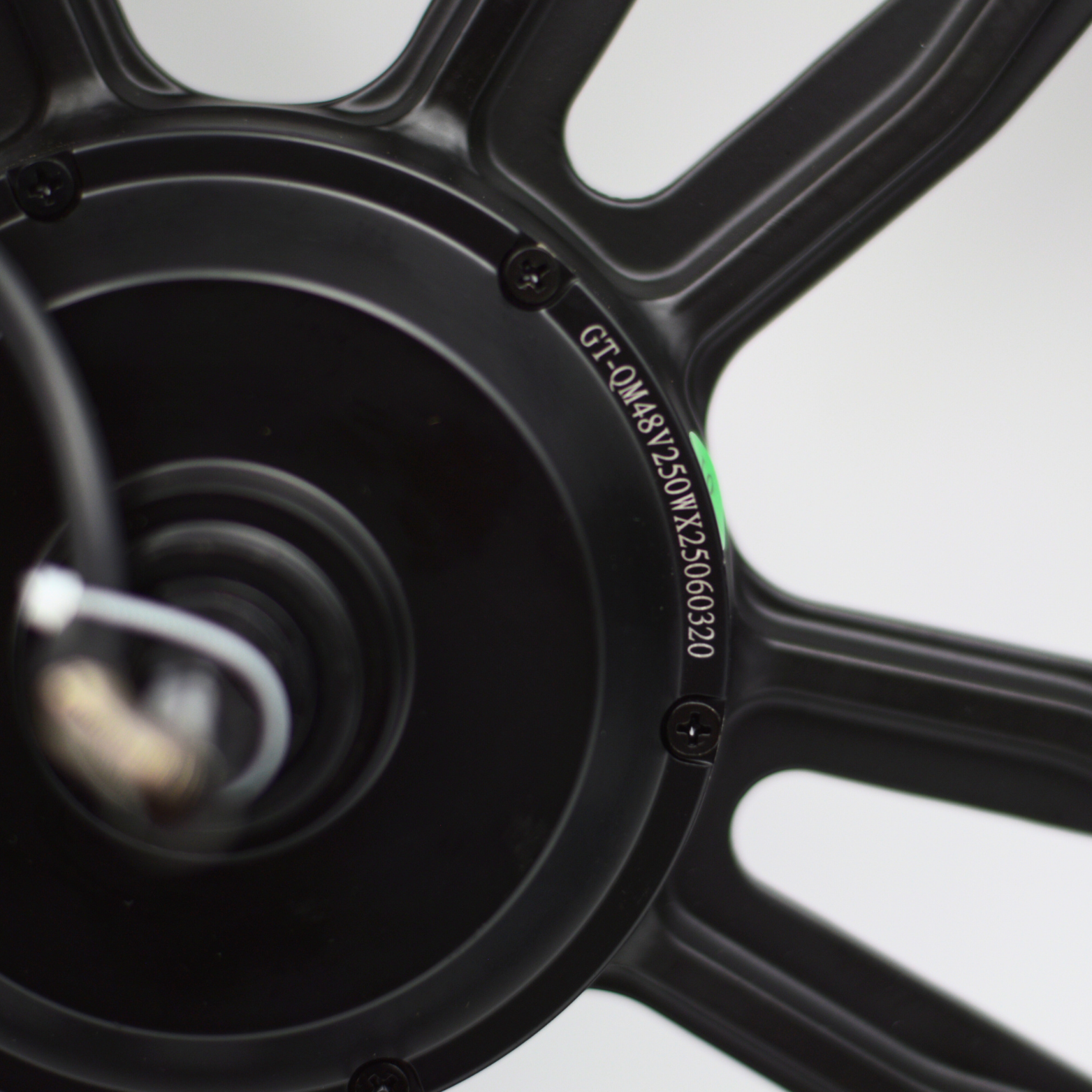 Velg + Motor (Achter) - Fatbike - QM Wheel (Zwarte Stekker) (Kleine Motor)