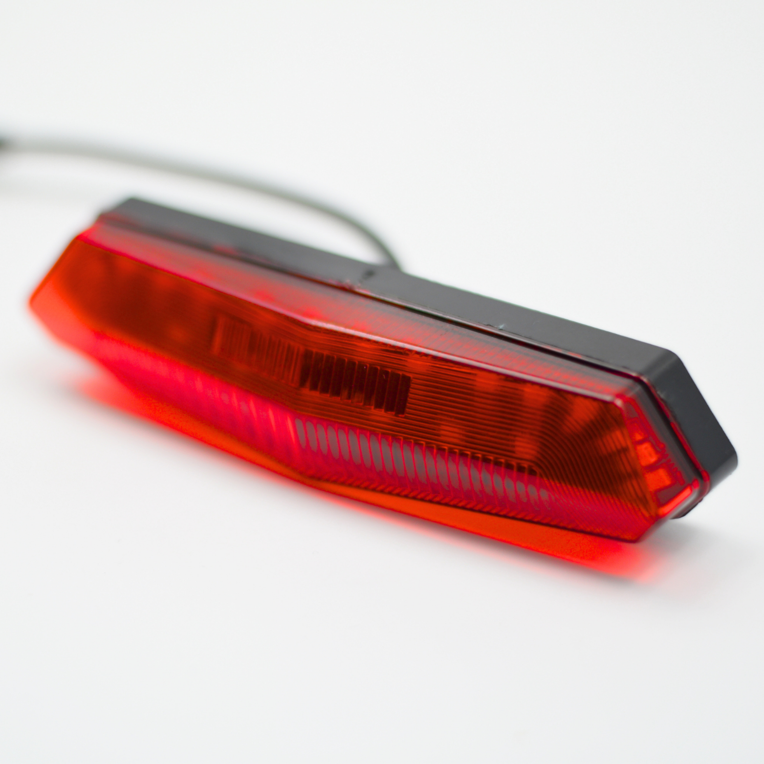 Achterlamp - Fatbike - Ouxi Q8 / V8 MAX - Ronde Stekker Aansluiting